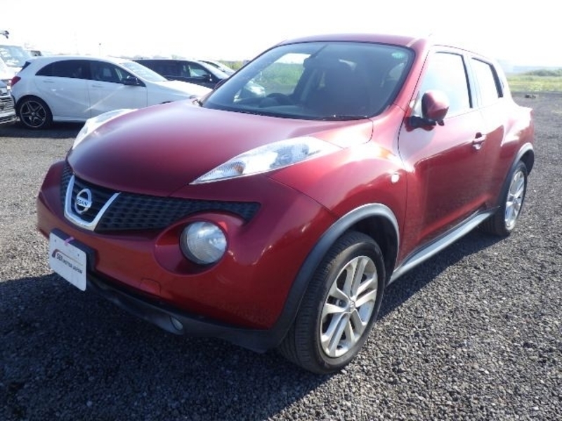 NISSAN JUKE