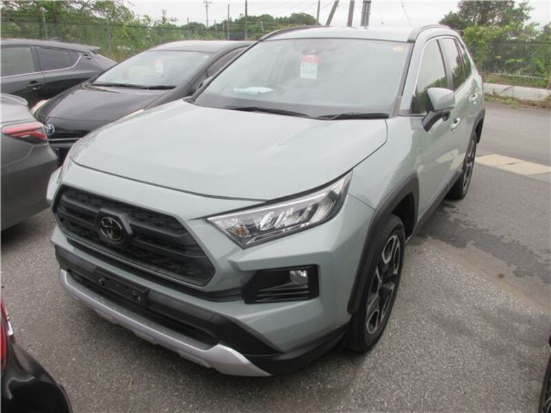 TOYOTA RAV4