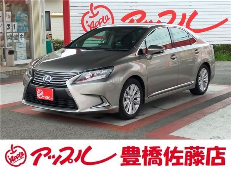 LEXUS HS