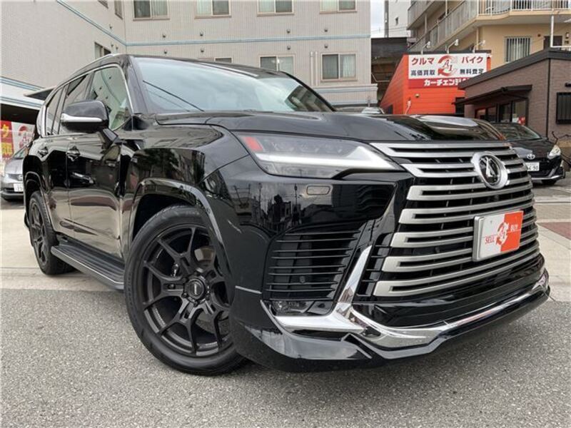 LEXUS LX