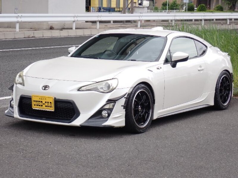 TOYOTA 86