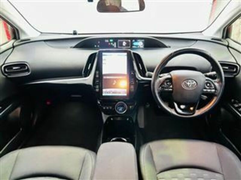 PRIUS PHV