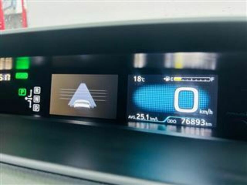 PRIUS PHV