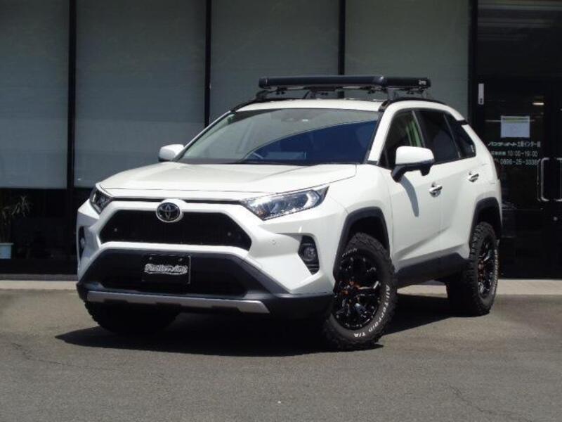 TOYOTA RAV4