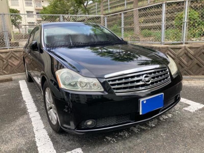 NISSAN FUGA