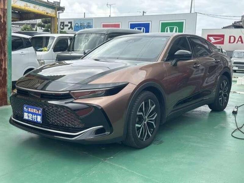 TOYOTA CROWN CROSSOVER