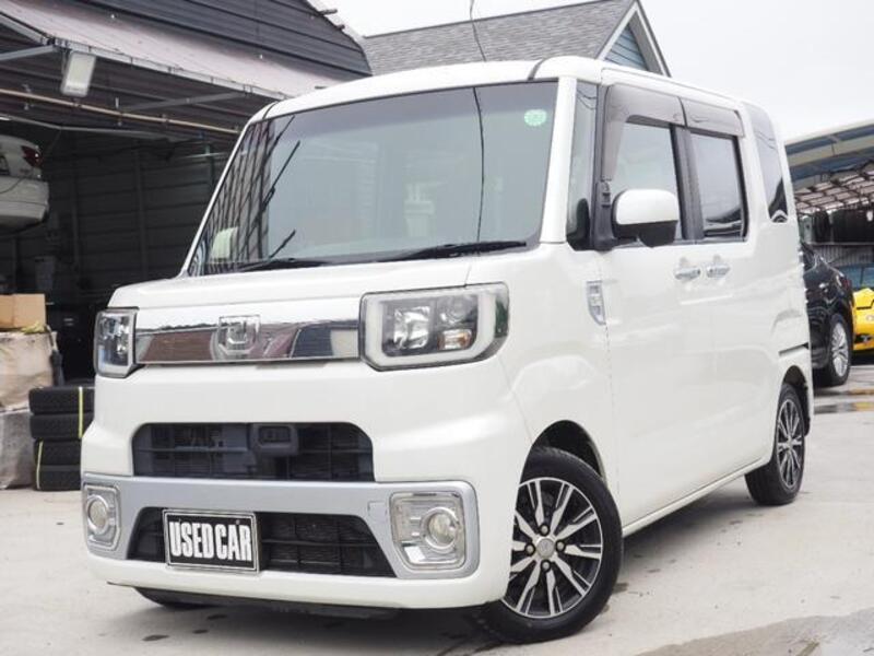 DAIHATSU WAKE