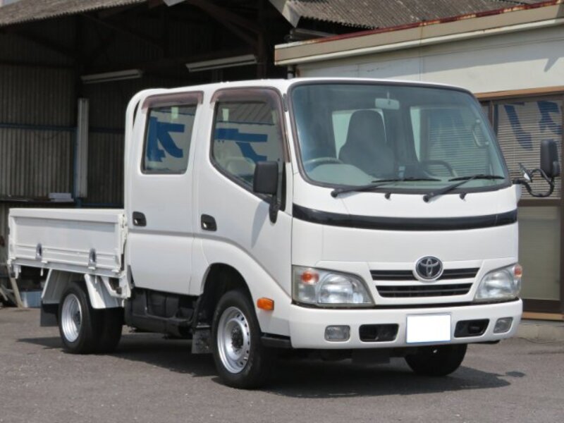 TOYOTA DYNA