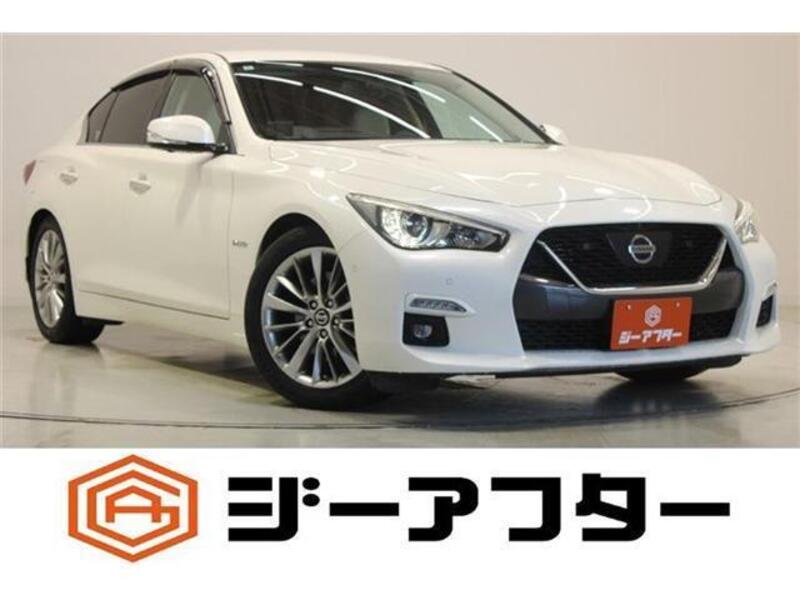 NISSAN SKYLINE