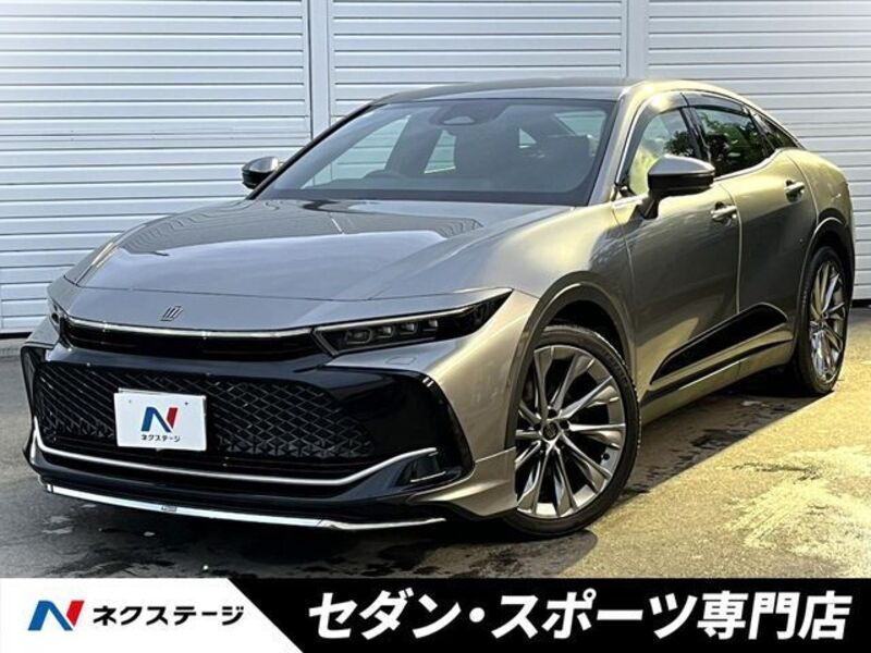 TOYOTA CROWN CROSSOVER