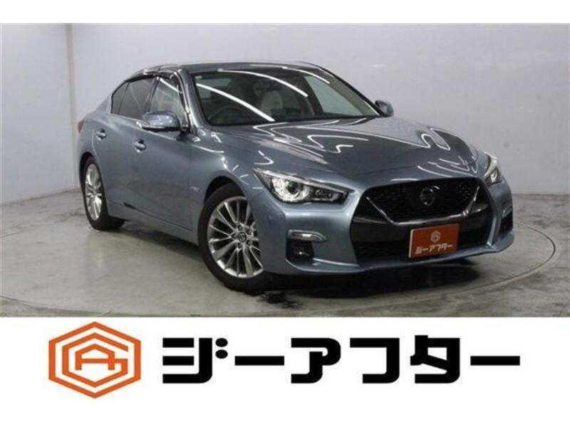 NISSAN SKYLINE