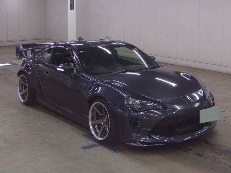 TOYOTA 86