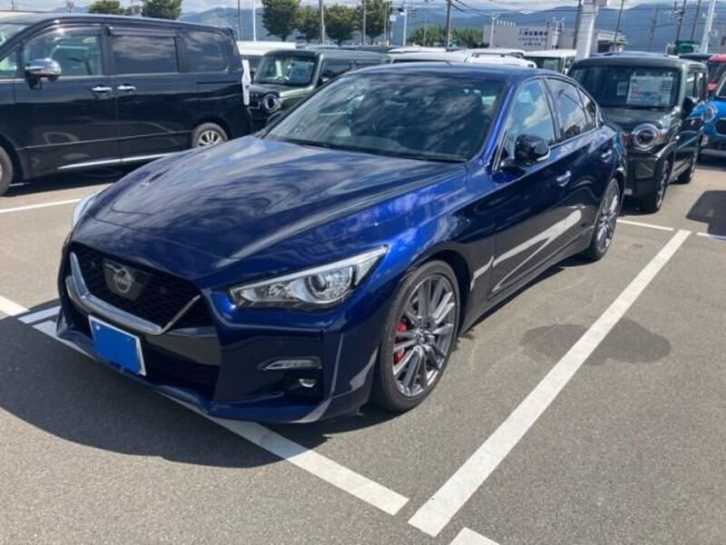 NISSAN SKYLINE
