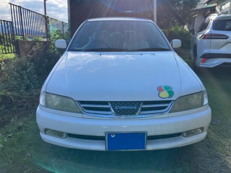 TOYOTA CARINA