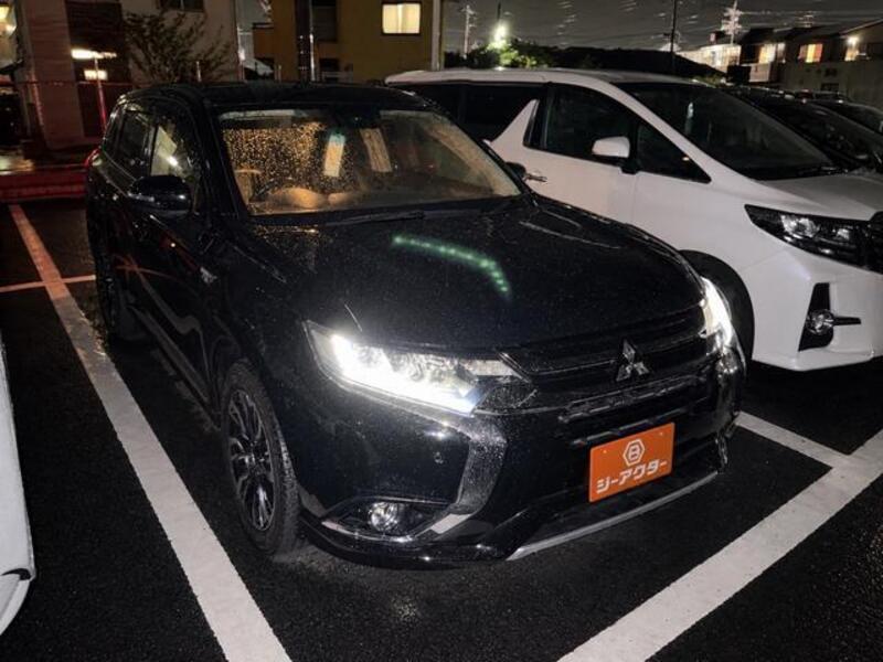 MITSUBISHI OUTLANDER PHEV
