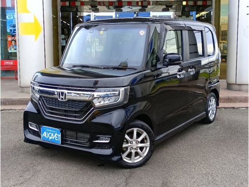HONDA N BOX CUSTOM