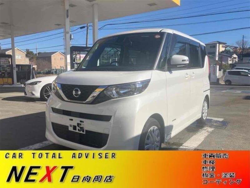 NISSAN ROOX