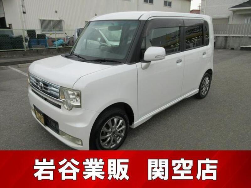 TOYOTA PIXIS SPACE