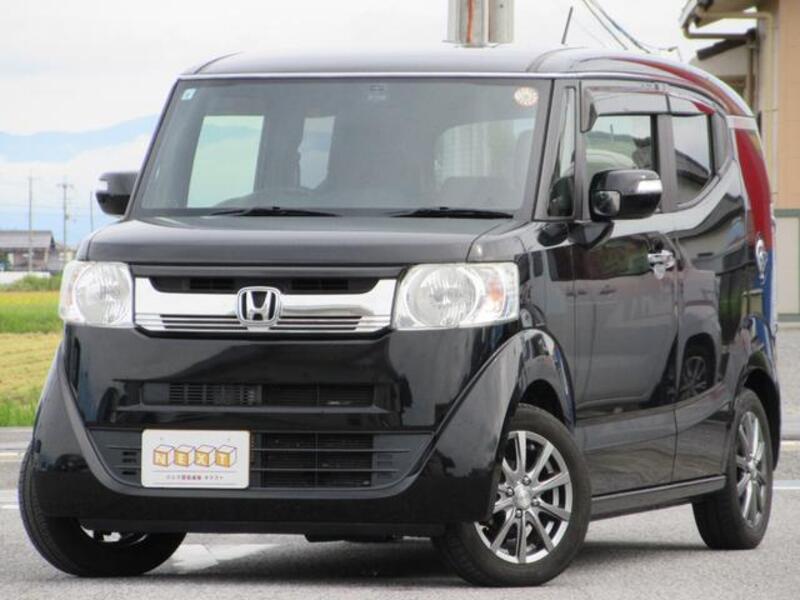 HONDA N BOX SLASH