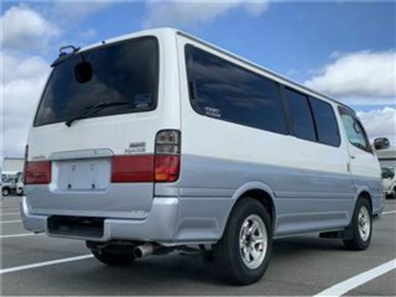 HIACE VAN