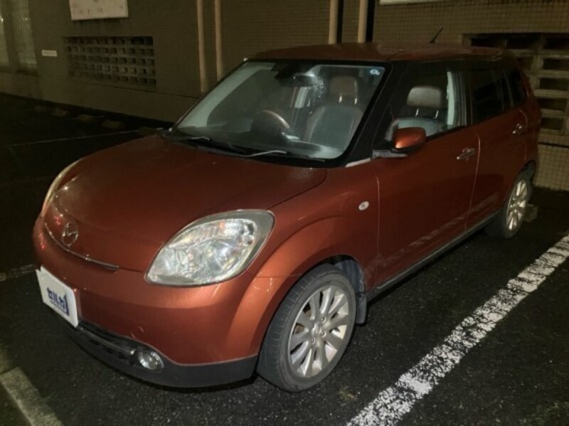 MAZDA VERISA