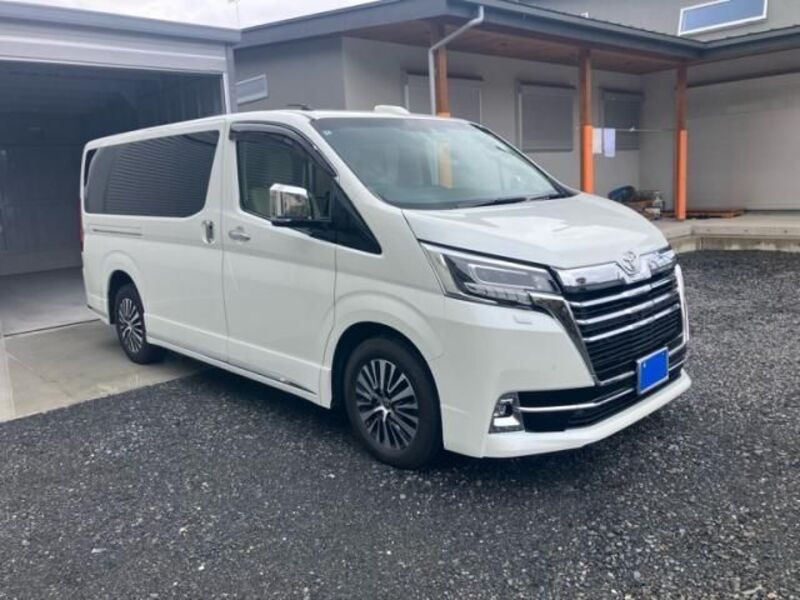TOYOTA GRANACE