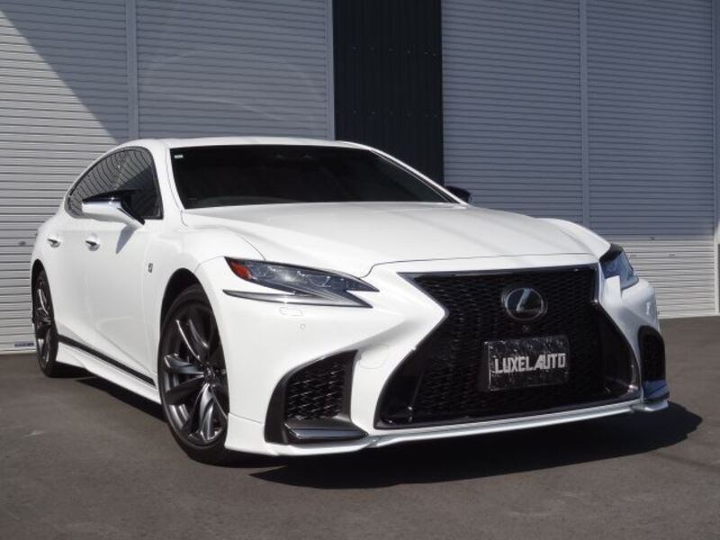 LEXUS LS