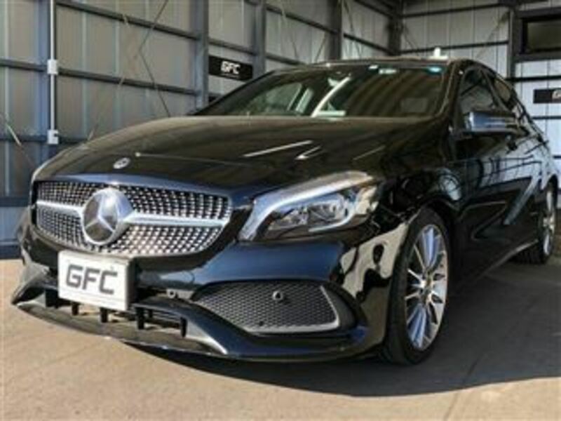 MERCEDES-BENZ　A-CLASS