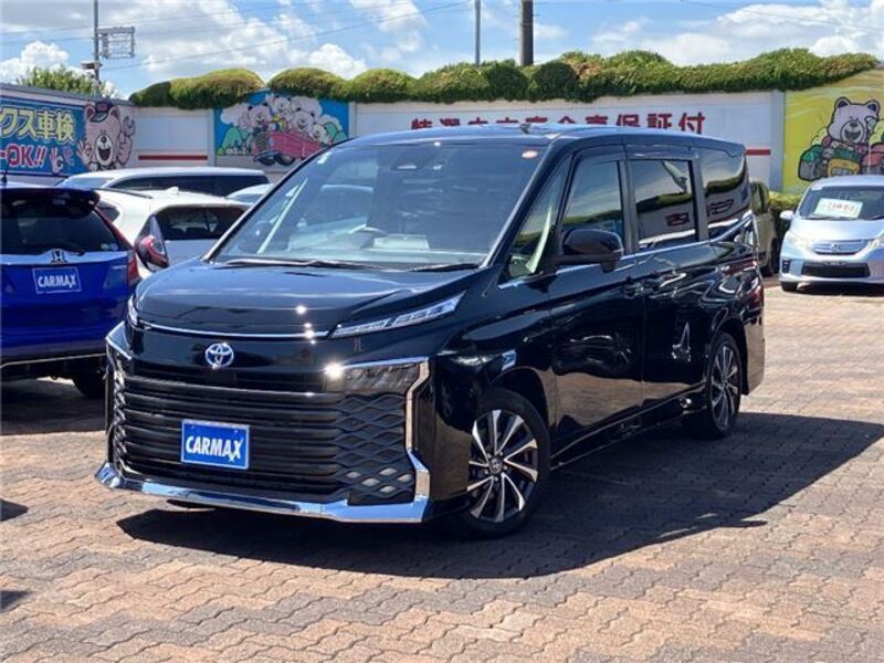 TOYOTA VOXY