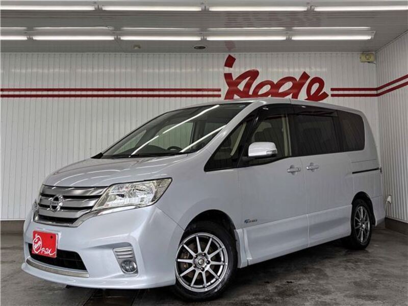 NISSAN SERENA