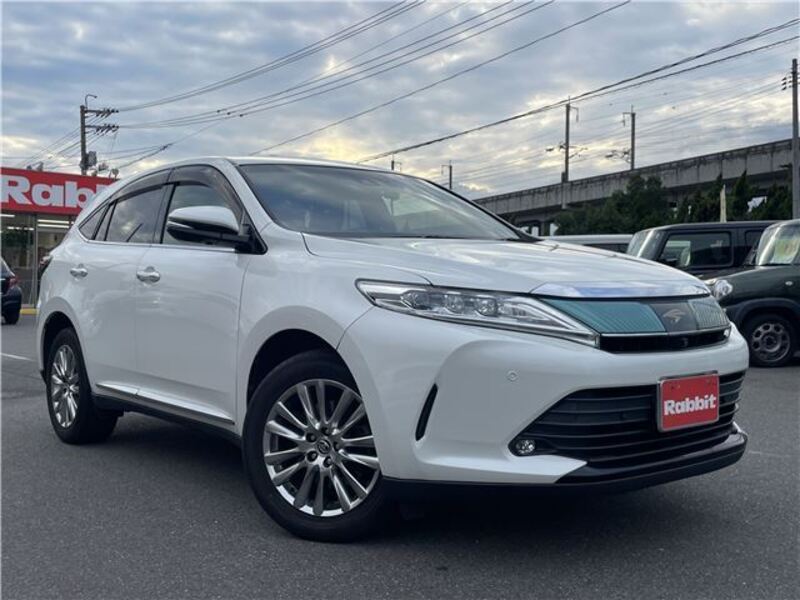 TOYOTA HARRIER