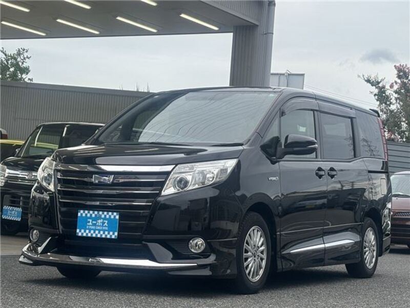 TOYOTA NOAH