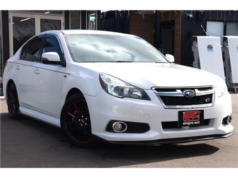 SUBARU LEGACY B4