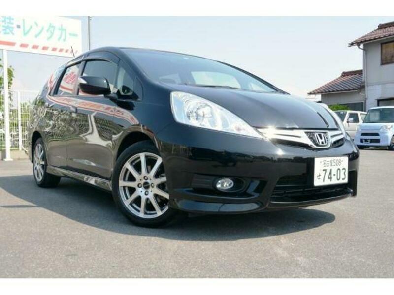 Honda fit shuttle 2012