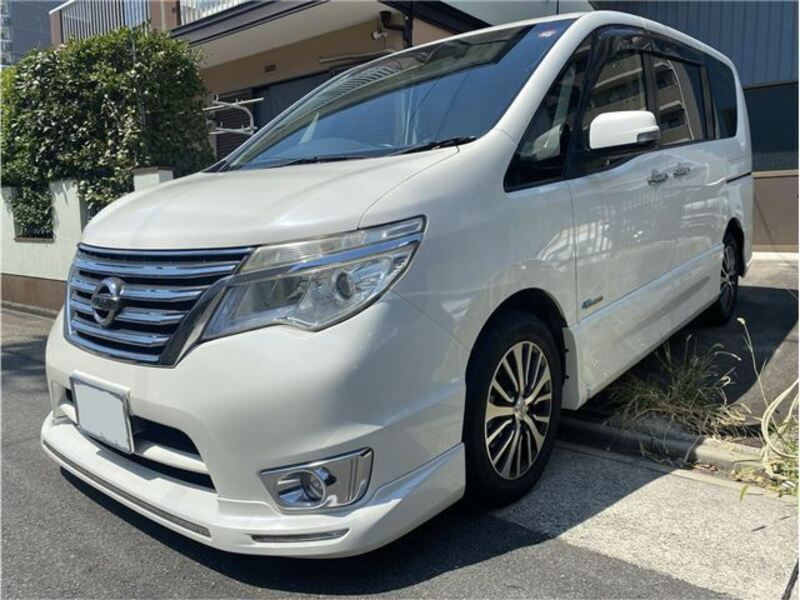 NISSAN SERENA