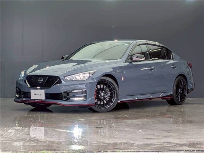 NISSAN SKYLINE