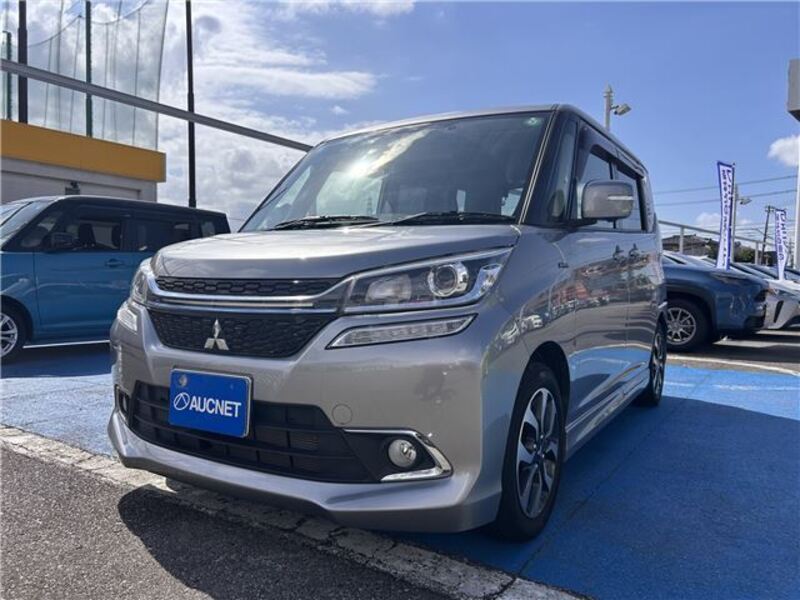 MITSUBISHI DELICA D2