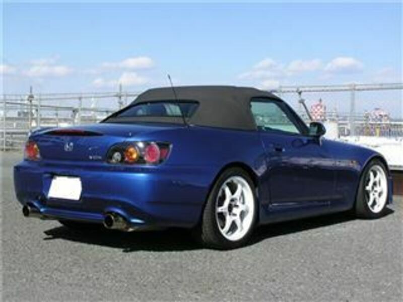 S2000