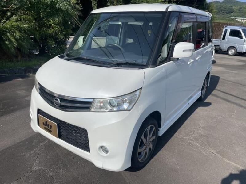 NISSAN ROOX