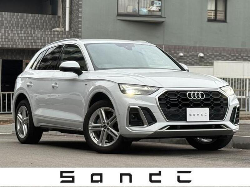 AUDI Q5