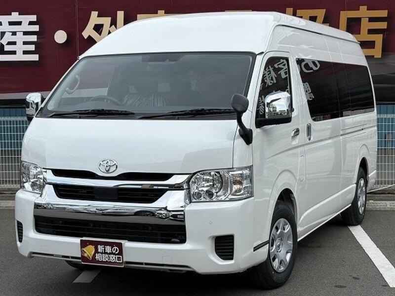 TOYOTA HIACE