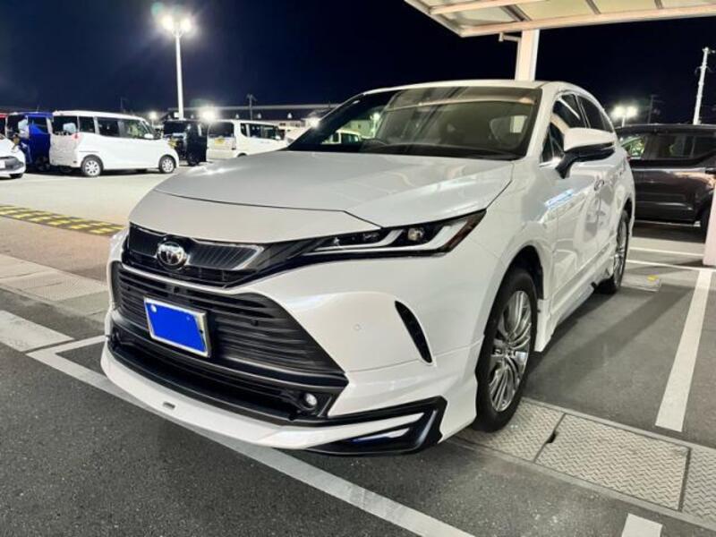 TOYOTA HARRIER
