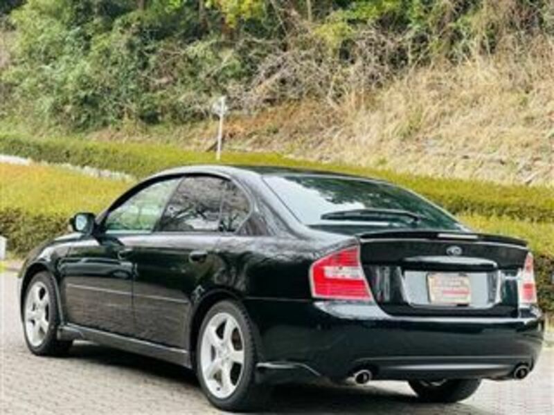 LEGACY B4
