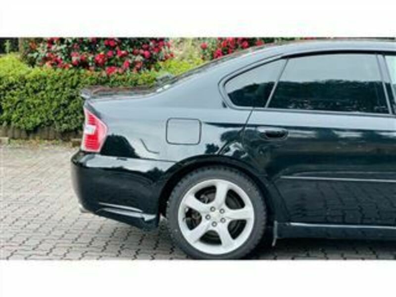 LEGACY B4