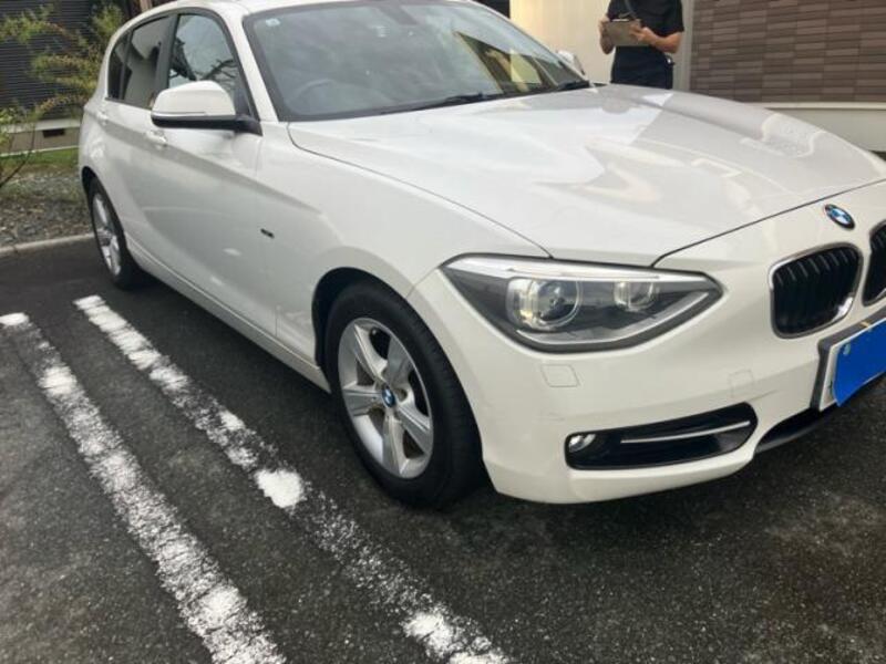 BMW 1 SERIES