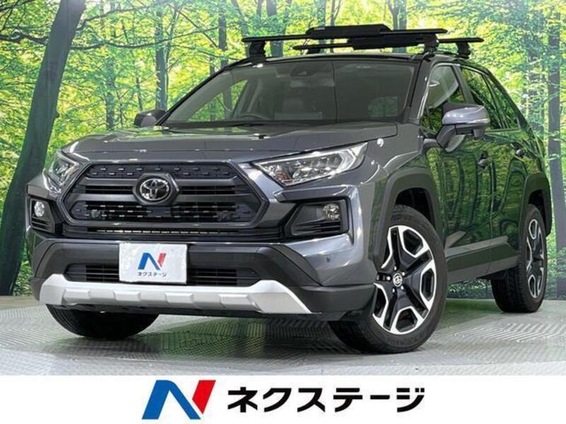 TOYOTA RAV4