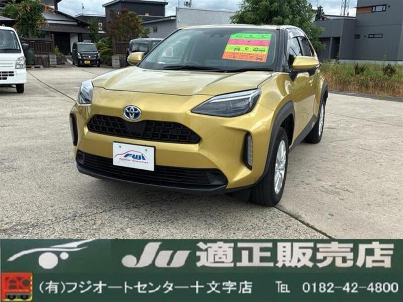 TOYOTA YARIS CROSS