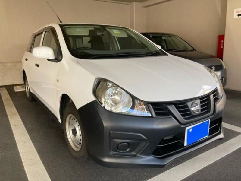 NISSAN AD