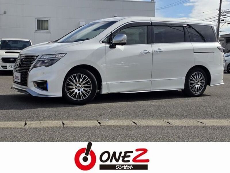 NISSAN ELGRAND
