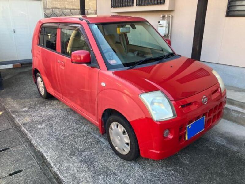 NISSAN PINO
